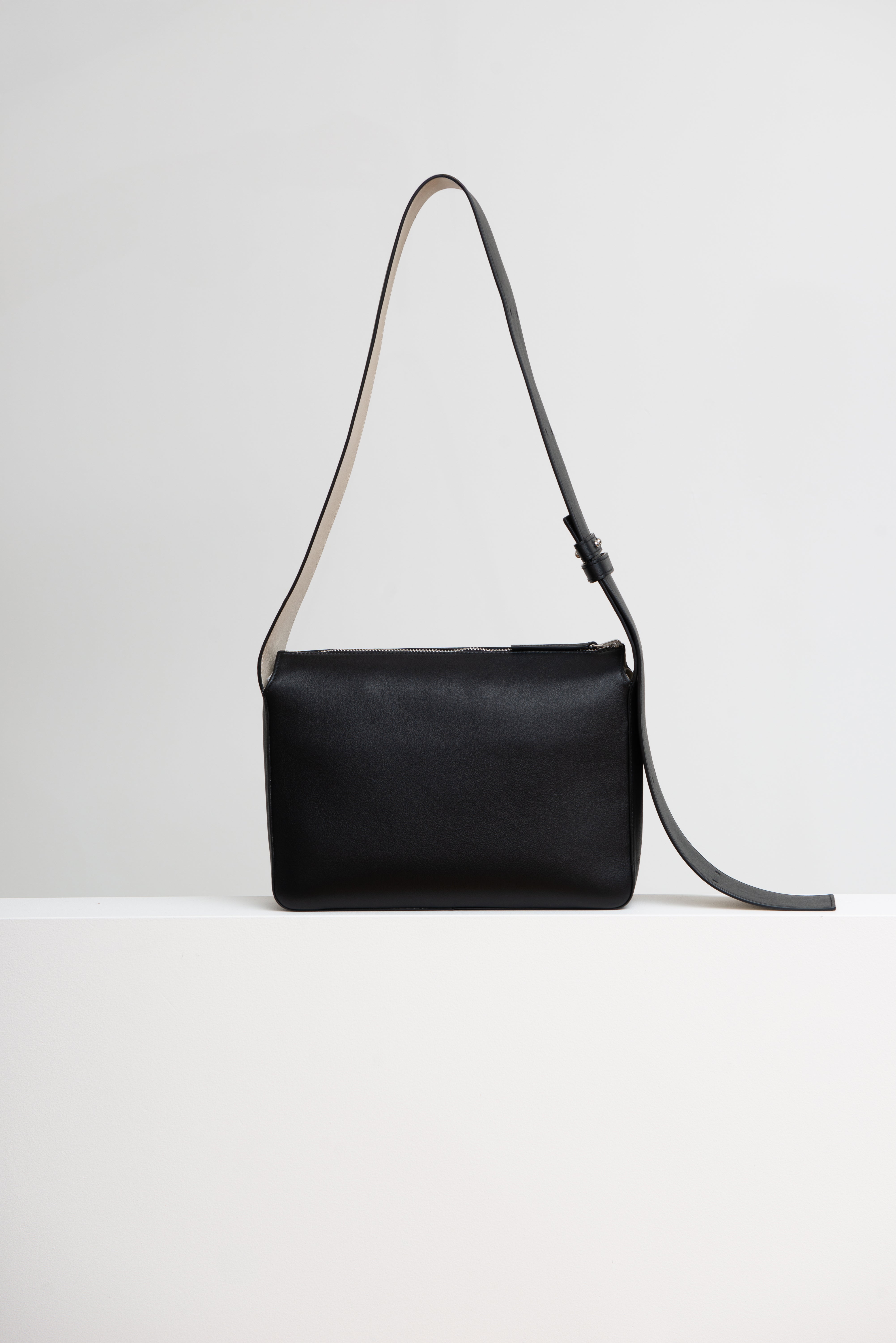 Black x Lamb – NELLE DEMESMAEKER
